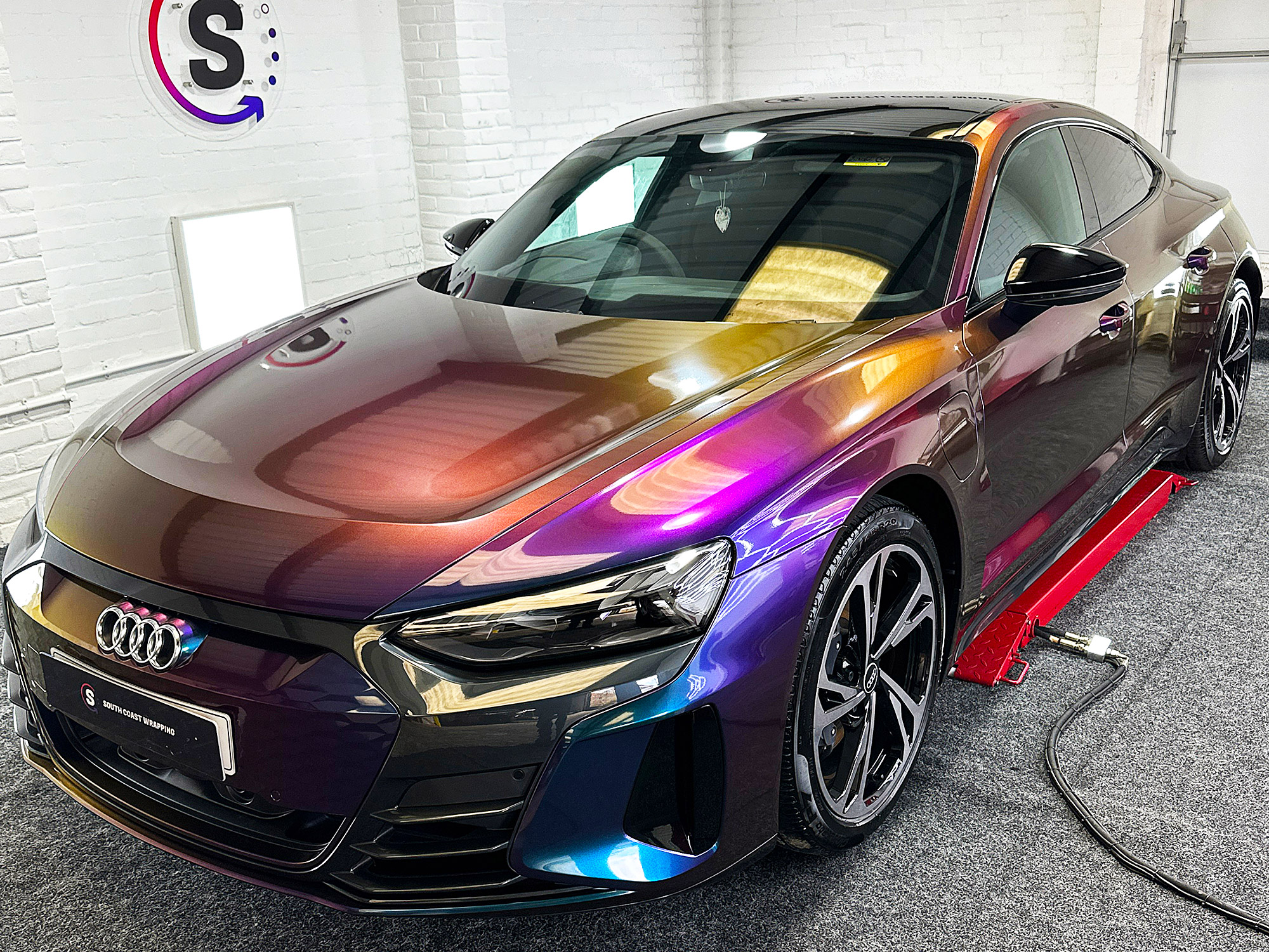 Avery Dennison Rushing Riptide Audi Etron Full Colour Change