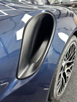 South Coast Wrapping Porsche 911 Turbo Stripes and Carbon