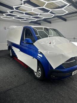 South Coast Wrapping VW SWB Transporter 3M Gloss White Half Wrap and Reverse Signwriting