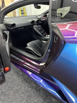 South Coast Wrapping Lamborghini Huracan Full Colour Change