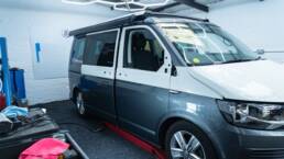 South Coast Wrapping VW Transporter Top Half Colour Change