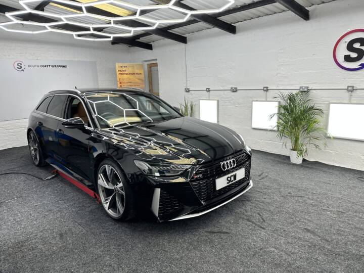 Detailed Audi RS6